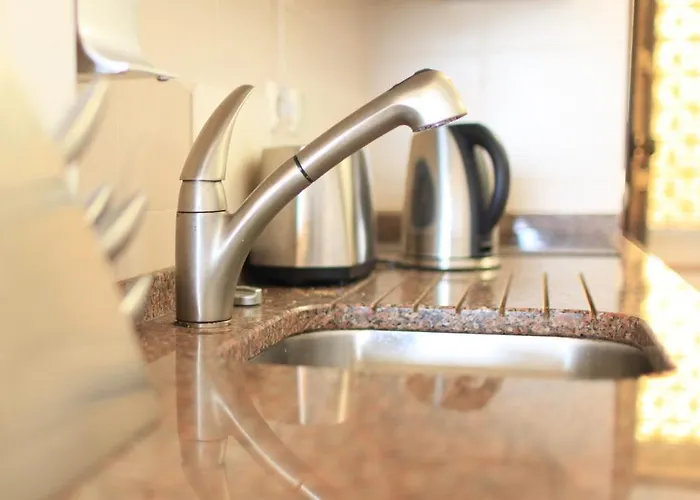 Main Avenue With Marina View Balcony *