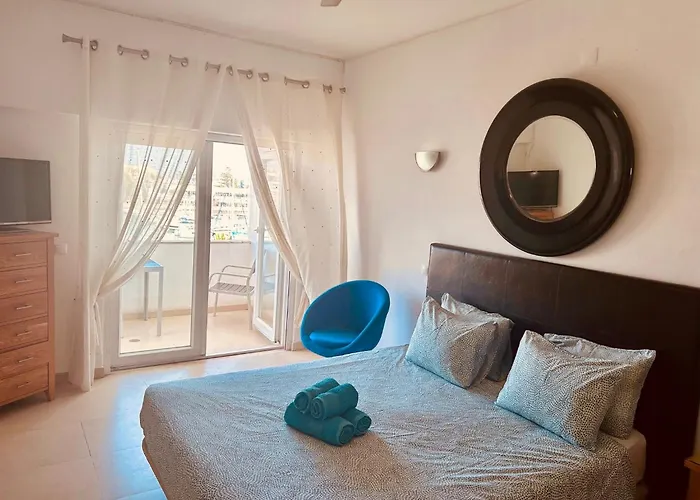 公寓 Main Avenue With Marina View Balcony