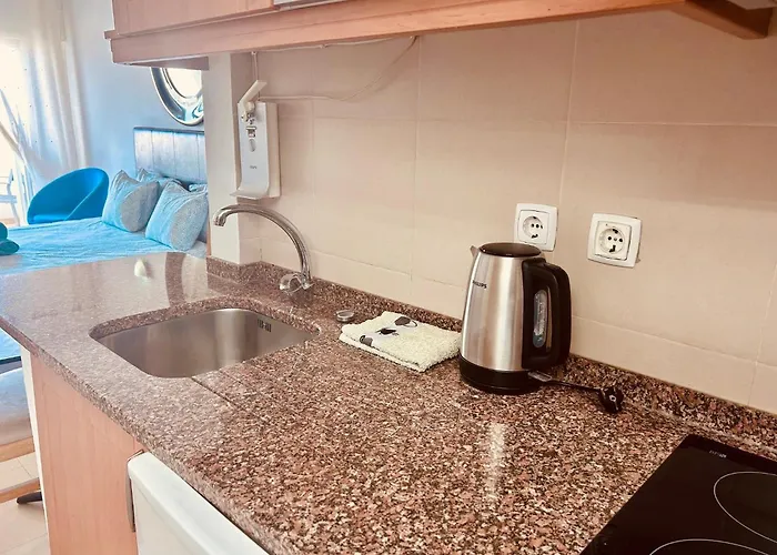 公寓 Main Avenue With Marina View Balcony