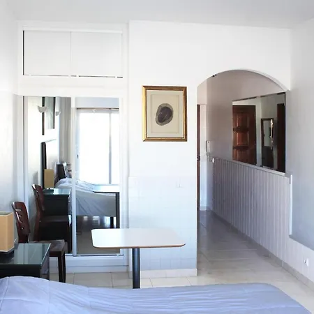 Apartment Main Avenue With Marina View Balcony *