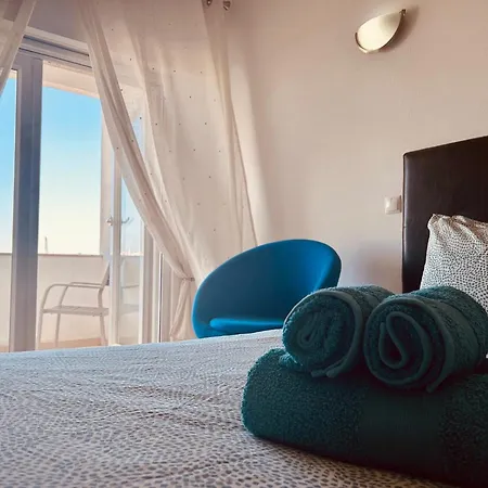 Main Avenue With Marina View Balcony Apartamento *