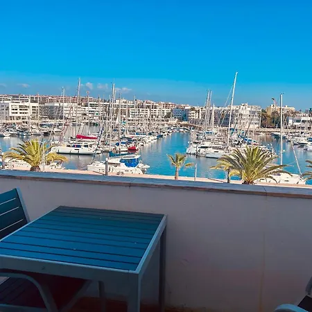 Main Avenue With Marina View Balcony Apartamento Lagos
