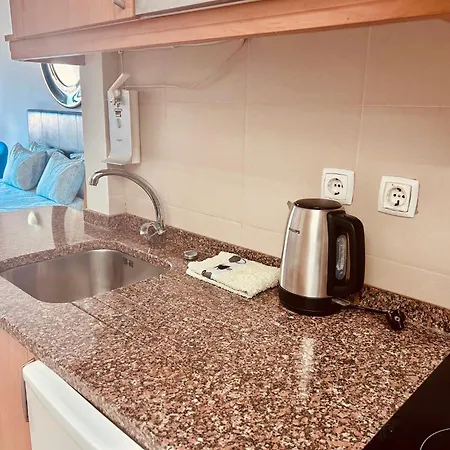 Apartament Main Avenue With Marina View Balcony