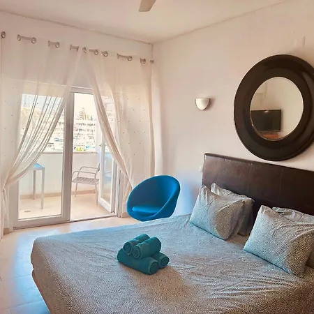 شقة Main Avenue With Marina View Balcony