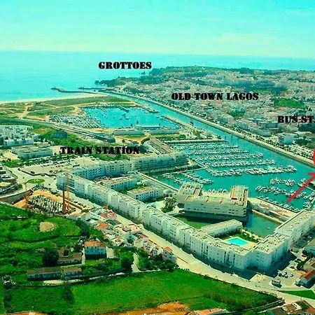 Main Avenue With Marina View Balcony *